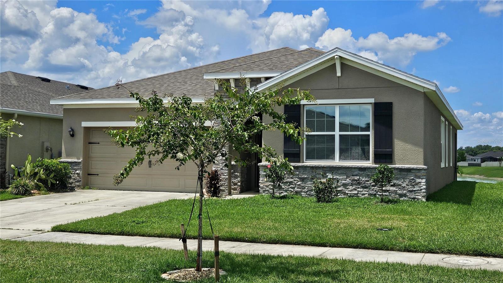 8103 WHEAT STONE DRIVE