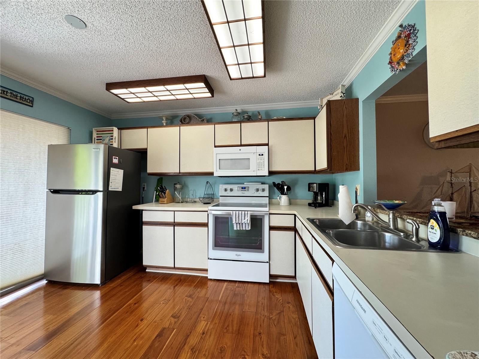 FLAMINGO CAY CONDO APTS AMD - Residential Lease