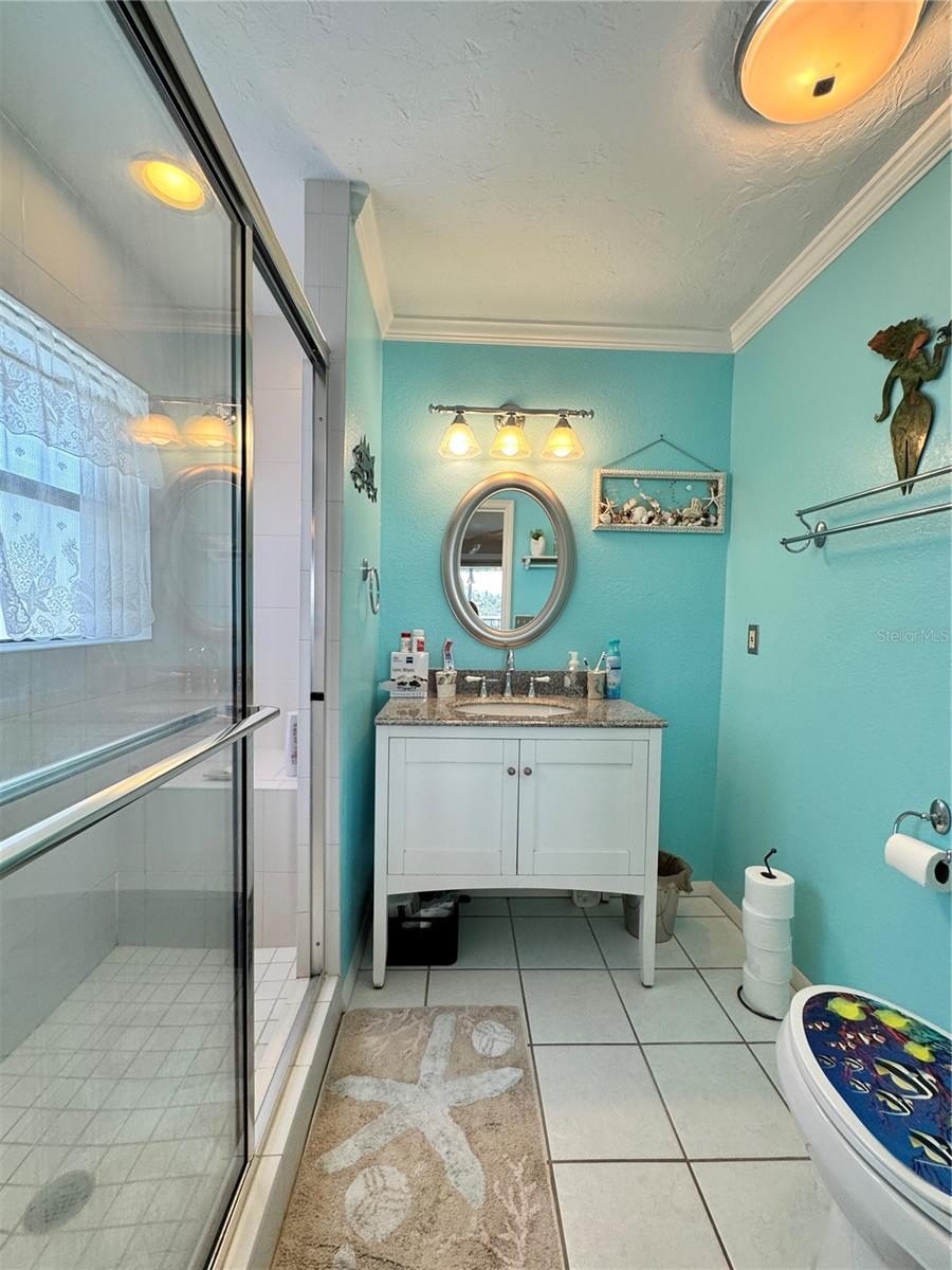 FLAMINGO CAY CONDO APTS AMD - Residential Lease