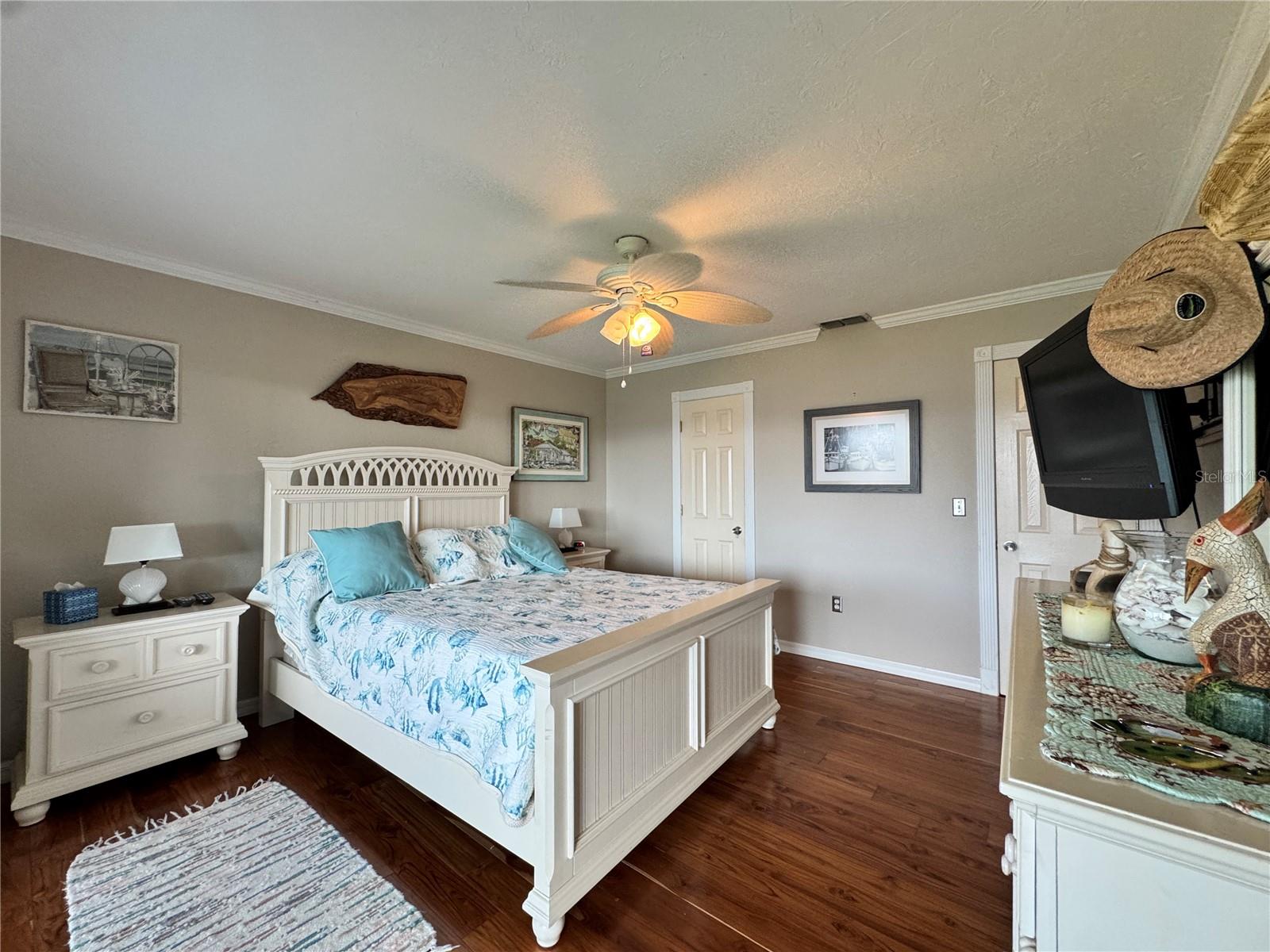 FLAMINGO CAY CONDO APTS AMD - Residential Lease