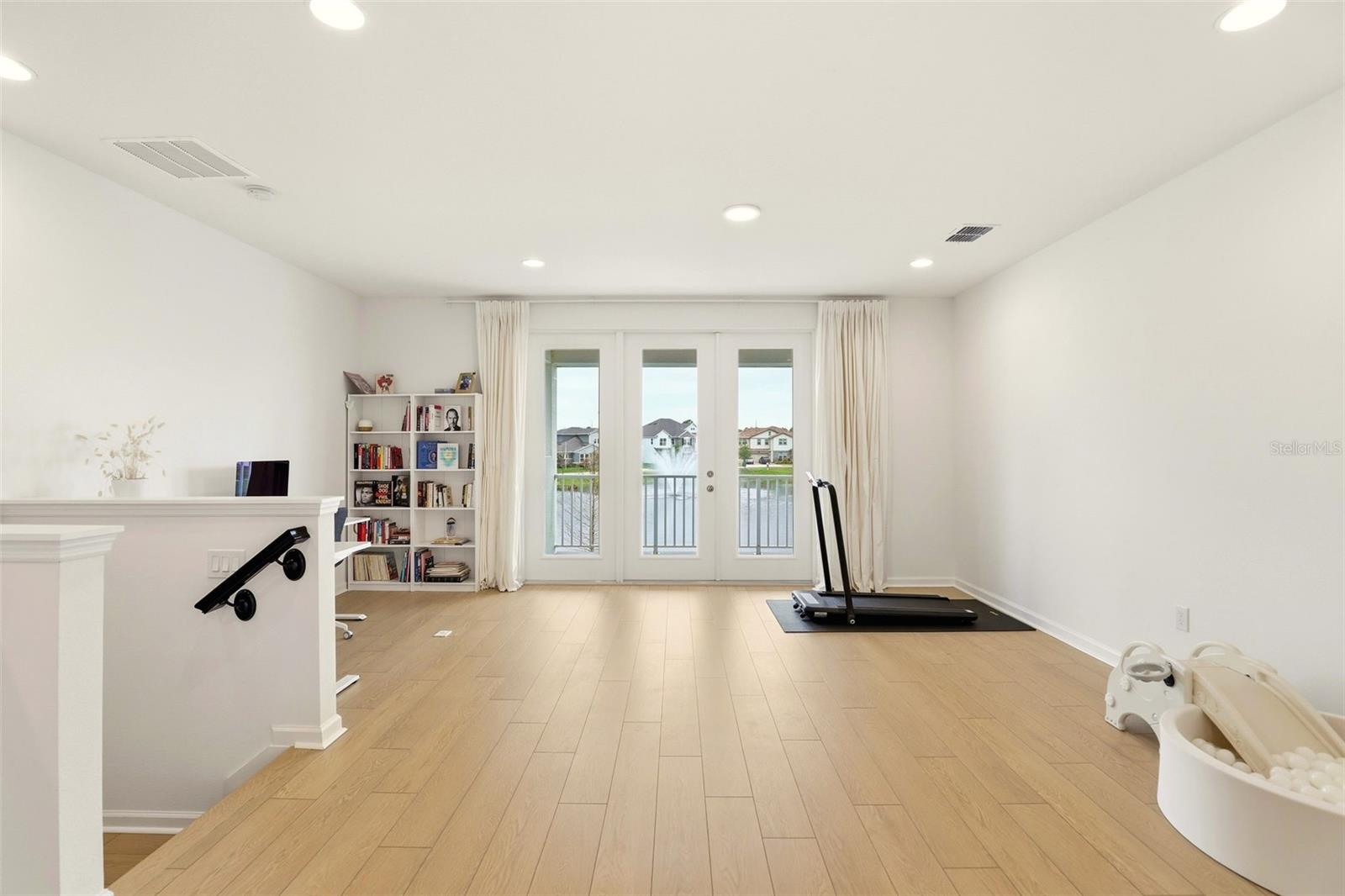 TILDEN PLACE/WINTER GARDEN - Residential