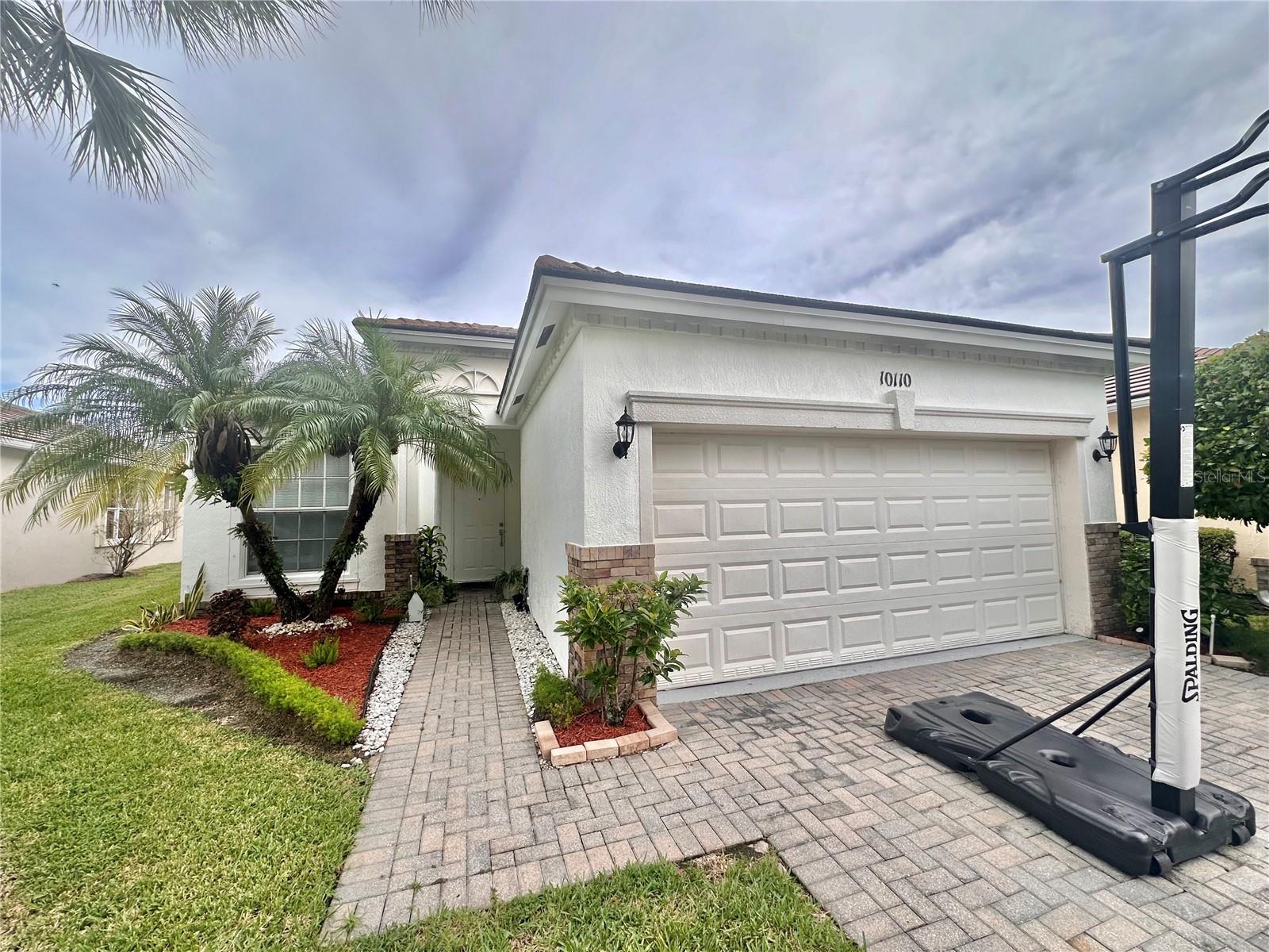 Stunning 3BR/2BA Lakefront Home in Gated Tradition Oak – 1,761 SqFt
Beautiful and well-maintained home built in 2007, featuring 3 bedrooms, 2 bathrooms, and 1,761 sq. ft. of living space in the gated community of Tradition Oak. This move-in ready property offers serene lake views, high ceilings, and an open-concept layout. The modern kitchen and bathrooms are finished with elegant quartz countertops.
Additional features include a 2-car garage, in-unit washer and dryer, and ample natural light throughout.
Enjoy resort-style community amenities such as a clubhouse, pool, fitness center, and walking trails. HOA includes landscaping and pest control. Conveniently located near shopping, dining, and major highways. A perfect blend of comfort, style, and low-maintenance living in the heart of Port St. Lucie!
