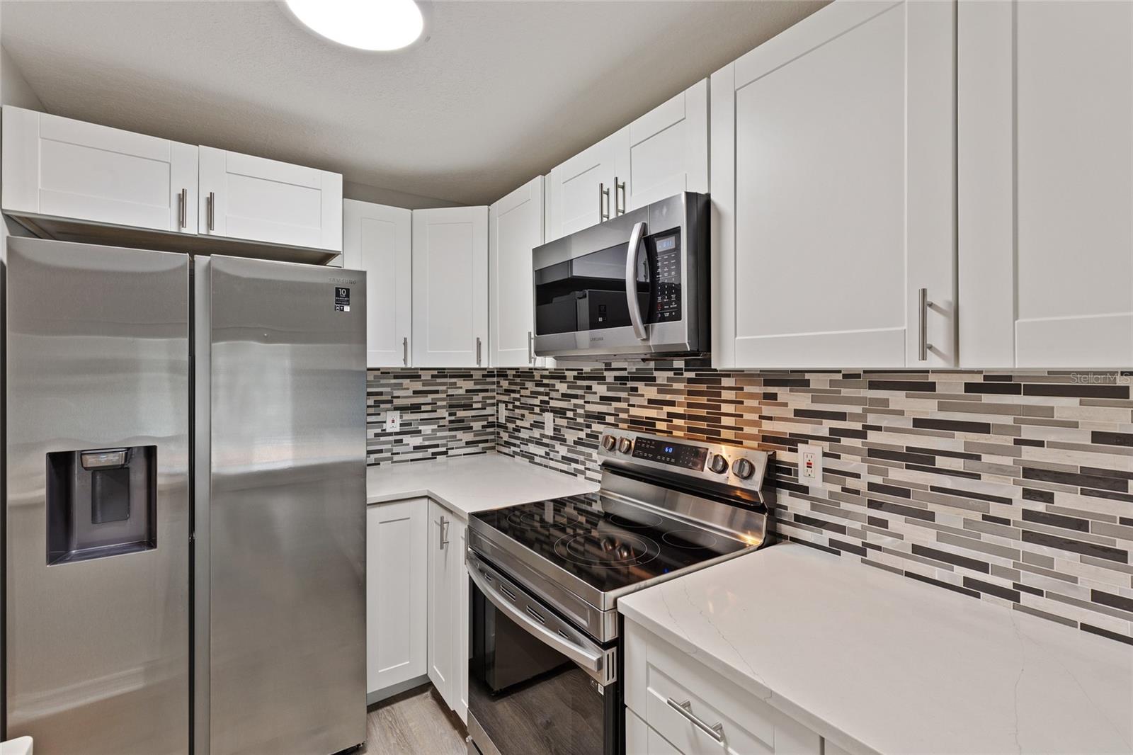 LAS PALMAS TWNHMS - Residential