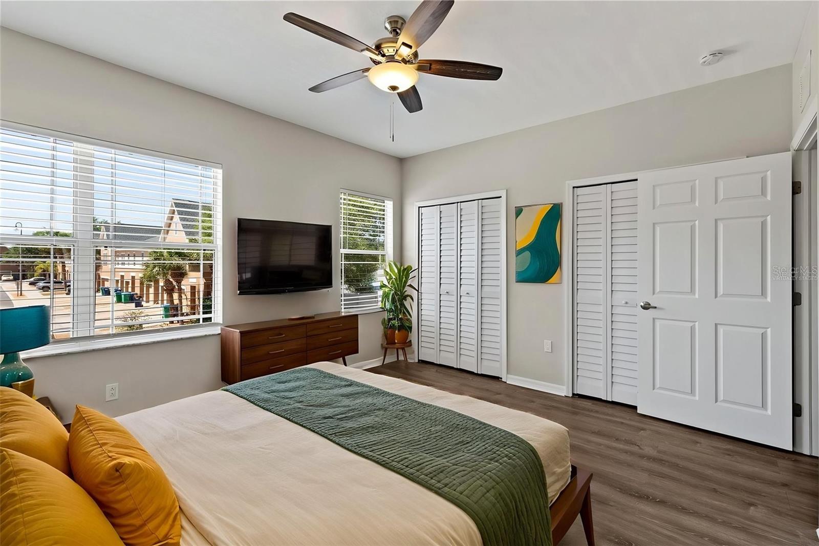 LAS PALMAS TWNHMS - Residential