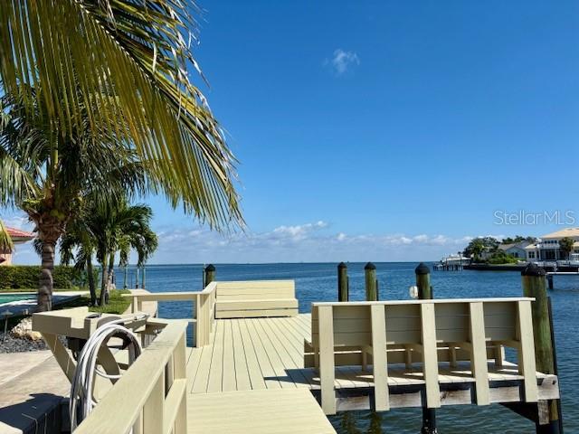 VENETIAN ISLES - Residential