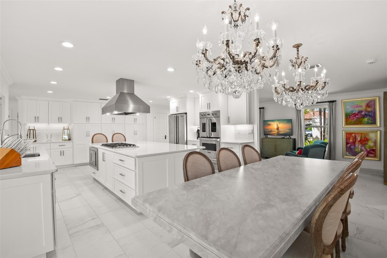 VENETIAN ISLES - Residential