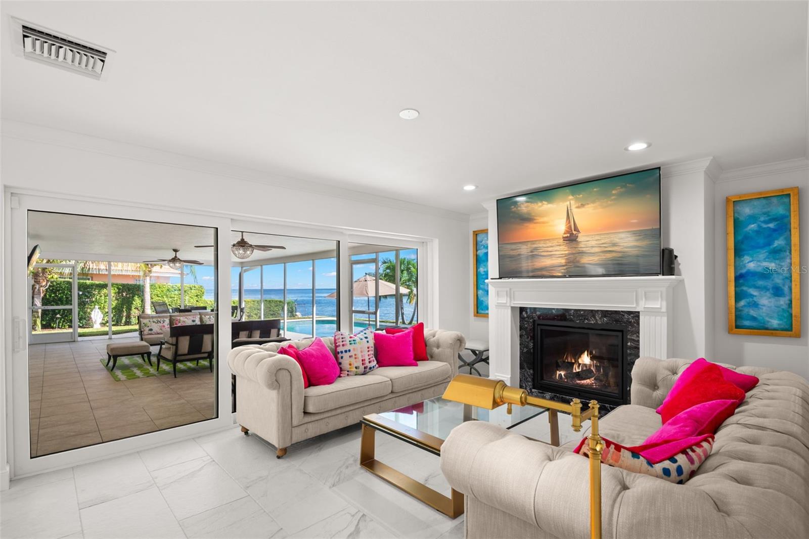 VENETIAN ISLES - Residential