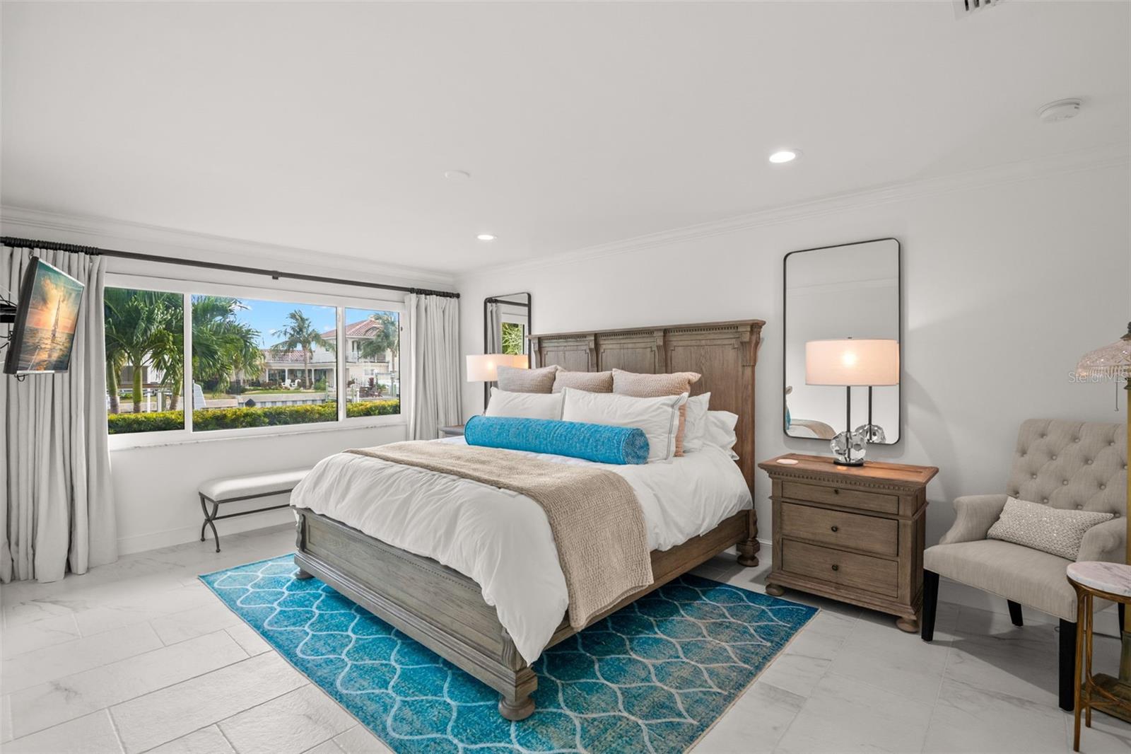 VENETIAN ISLES - Residential