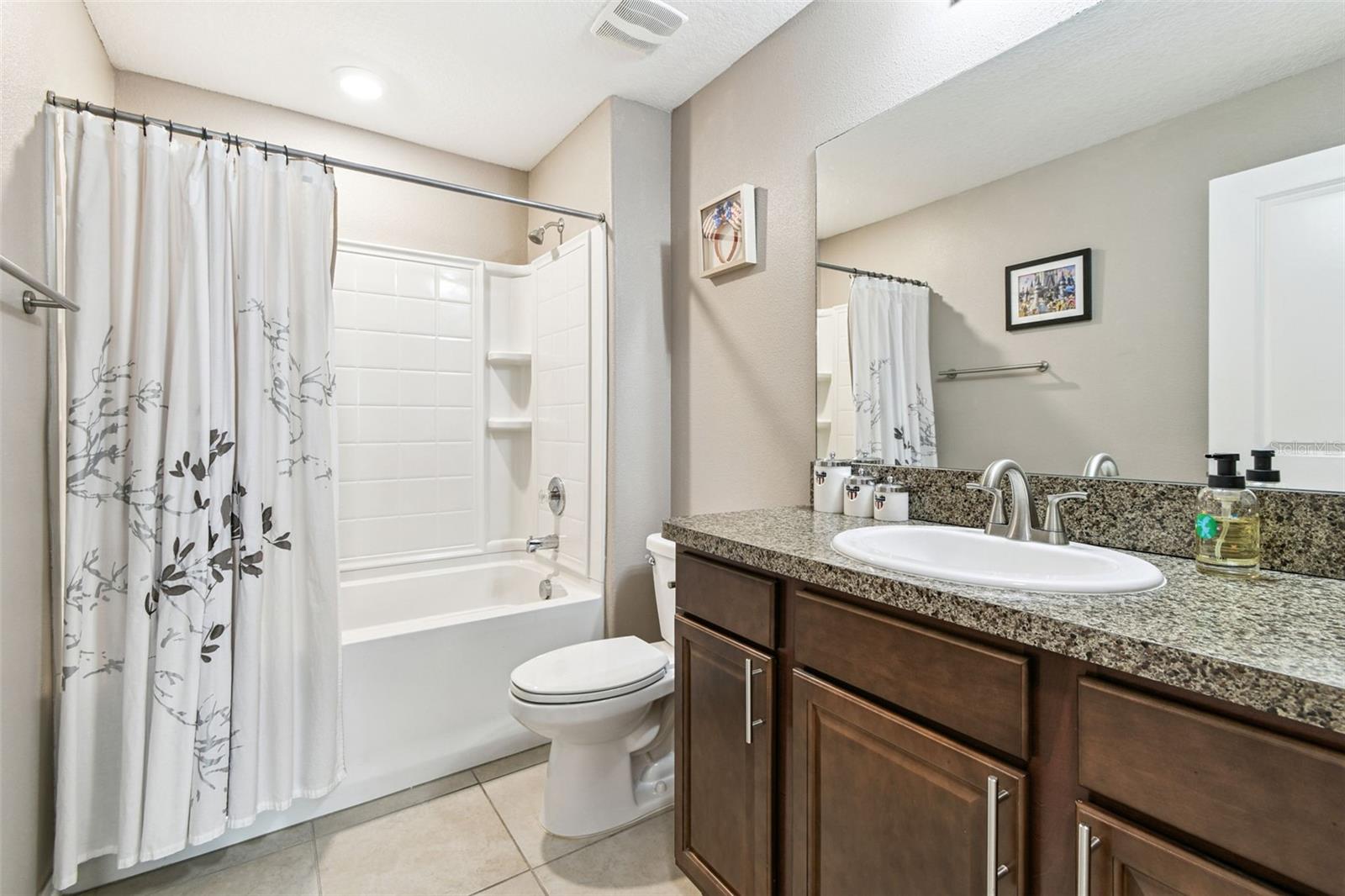 TWIN CREEKS PH 1 & 2 - Residential