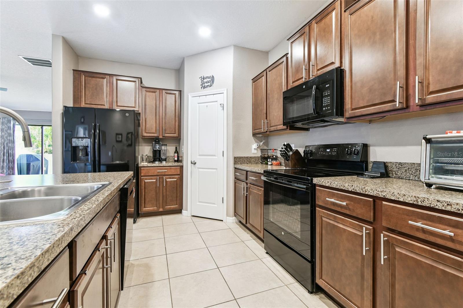 TWIN CREEKS PH 1 & 2 - Residential