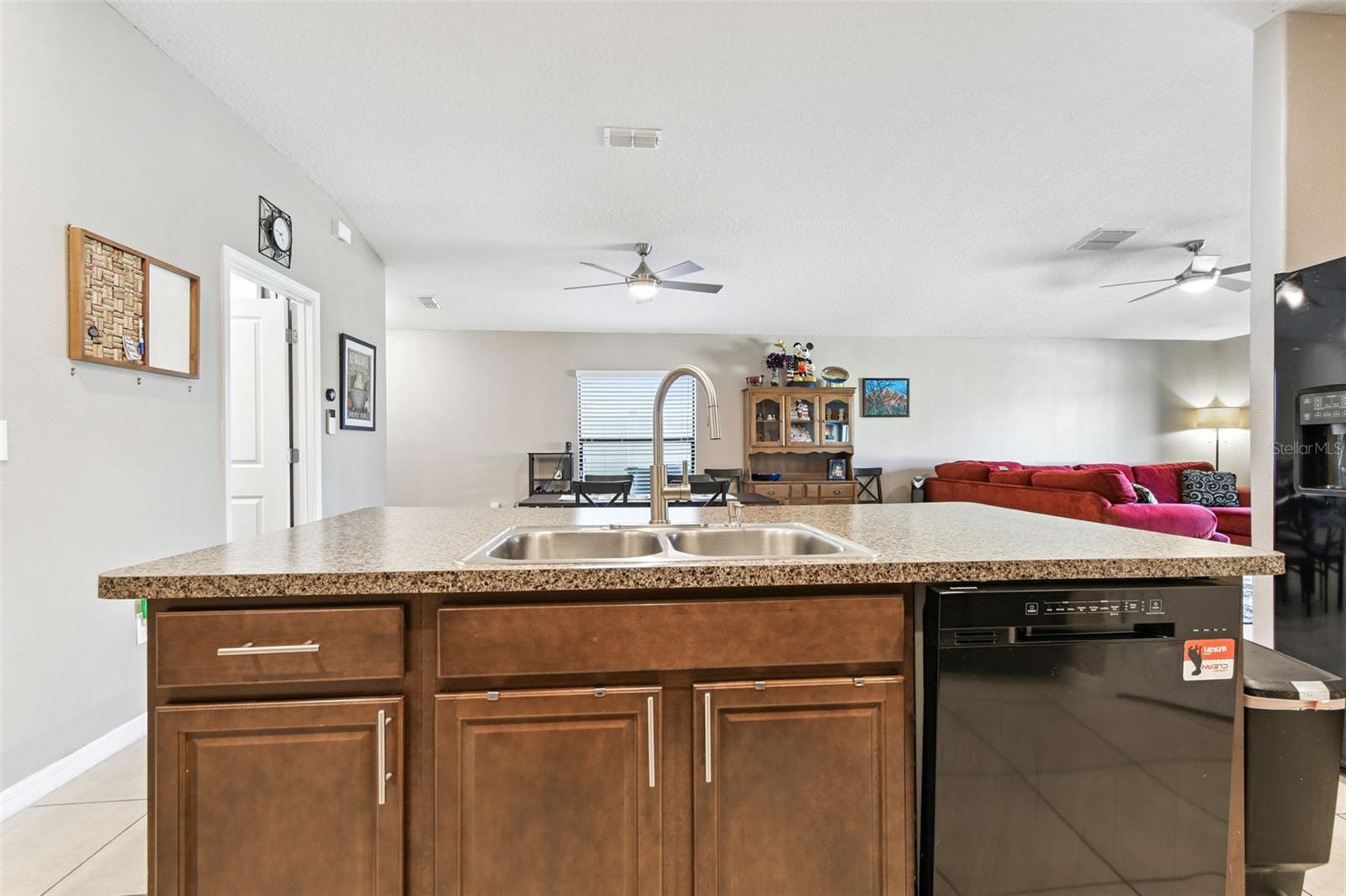 TWIN CREEKS PH 1 & 2 - Residential