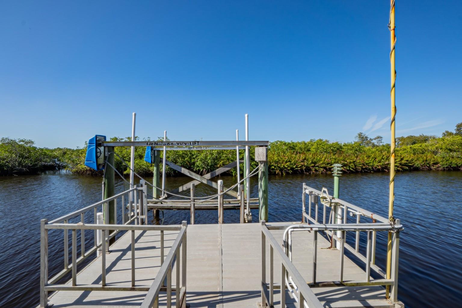 LAZY RIVER MHP - Residential