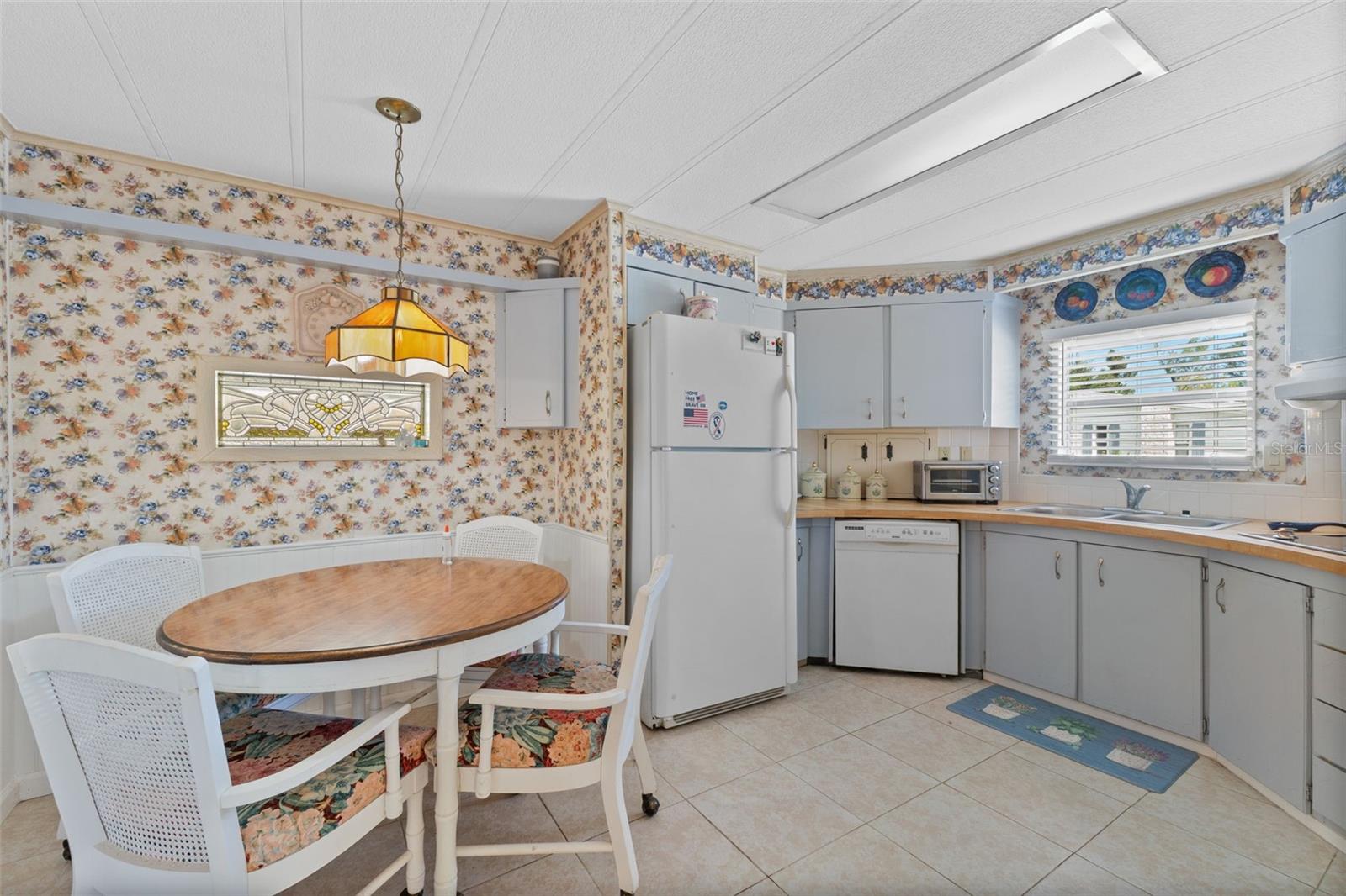 LAZY RIVER MHP - Residential