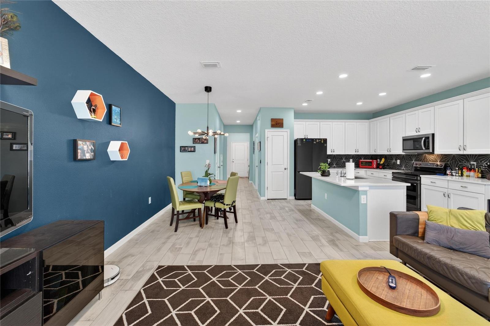 CALUSA CRK - Residential