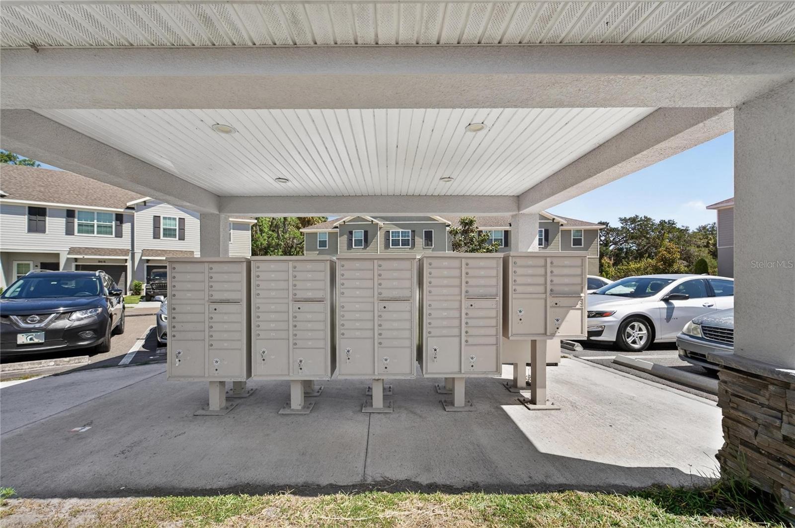 CALUSA CRK - Residential