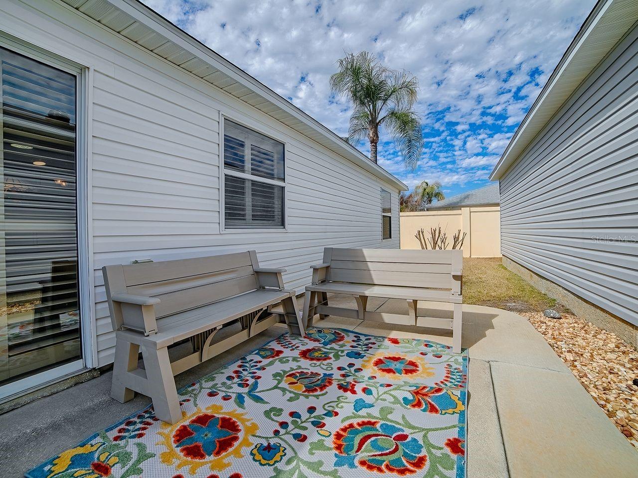 1017 RIDGEVILLE ROAD