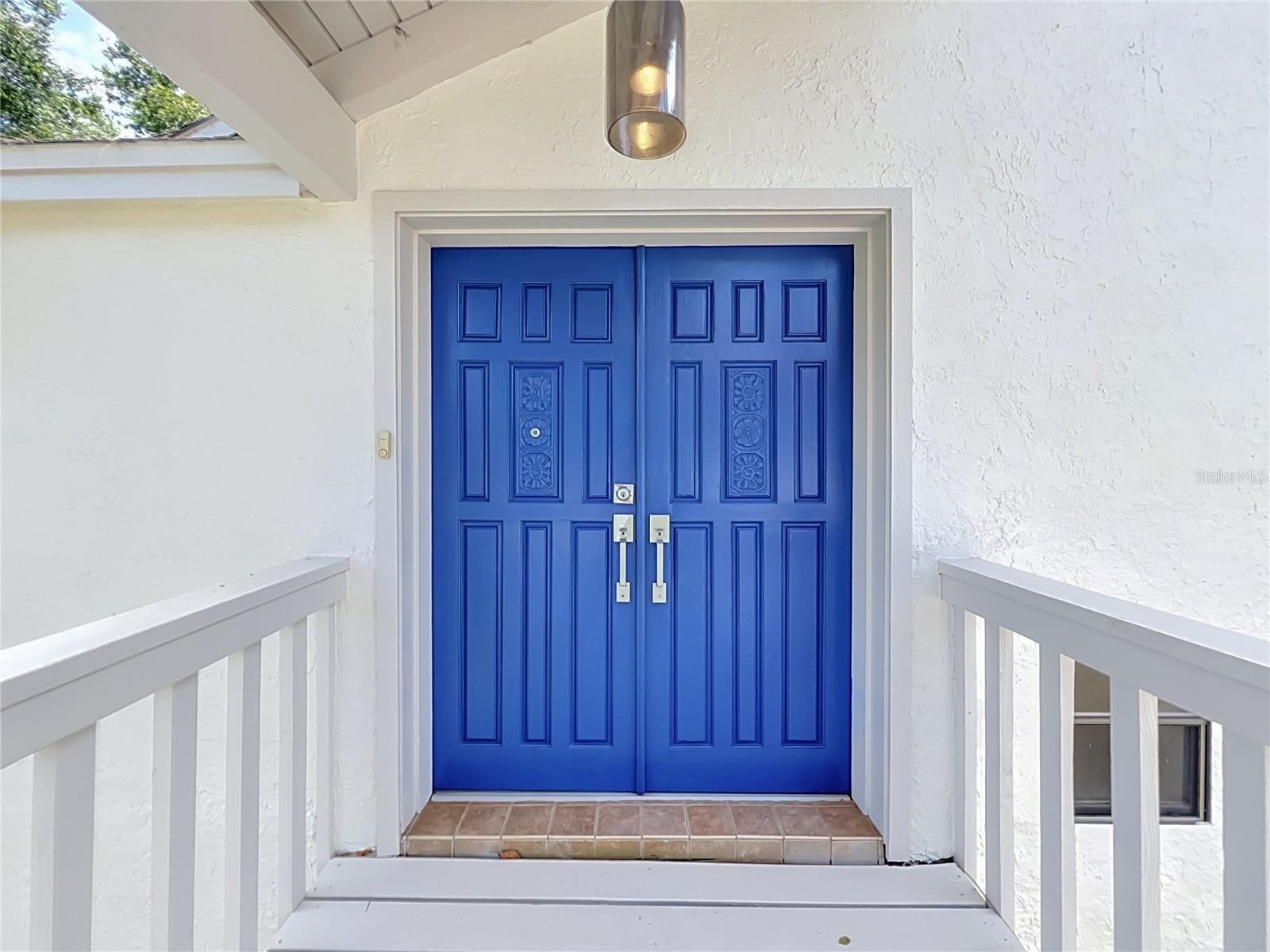 1215 DUNCAN COURT
