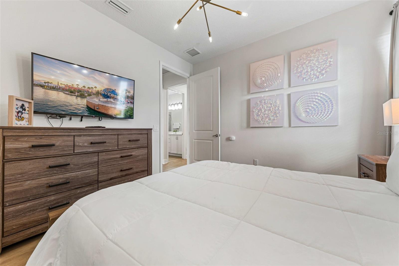 REUNION WEST PH 4 - Residential Lease