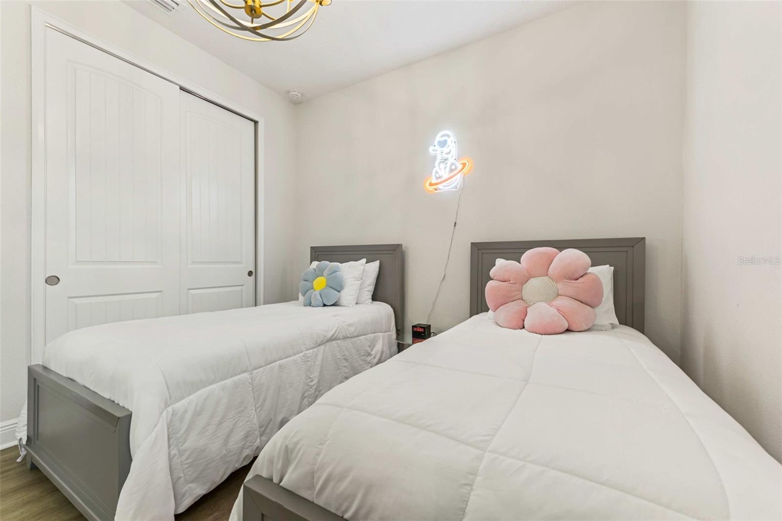 REUNION WEST PH 4 - Residential Lease