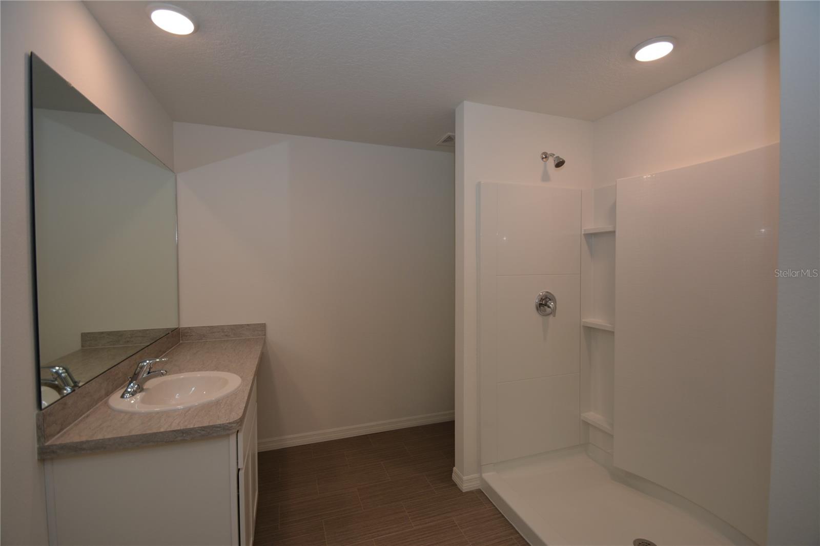 PALM COAST SEC 32 - Residential Lease