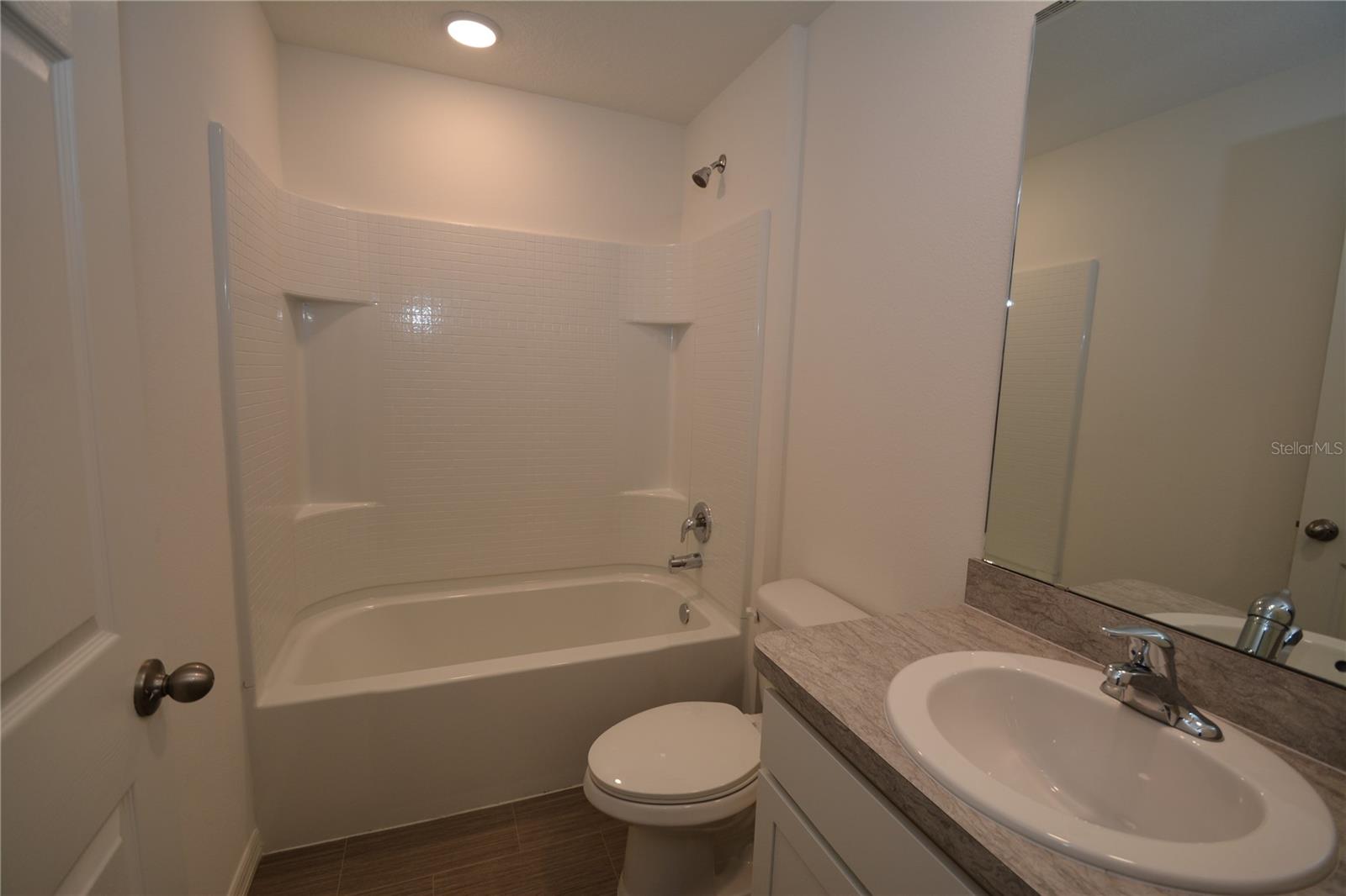 PALM COAST SEC 32 - Residential Lease