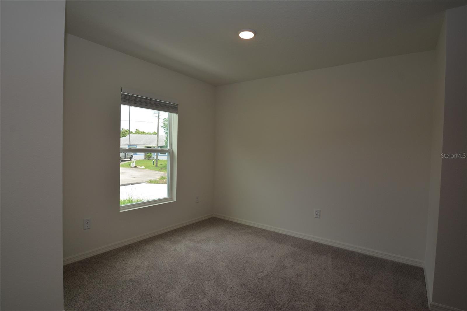 PALM COAST SEC 32 - Residential Lease