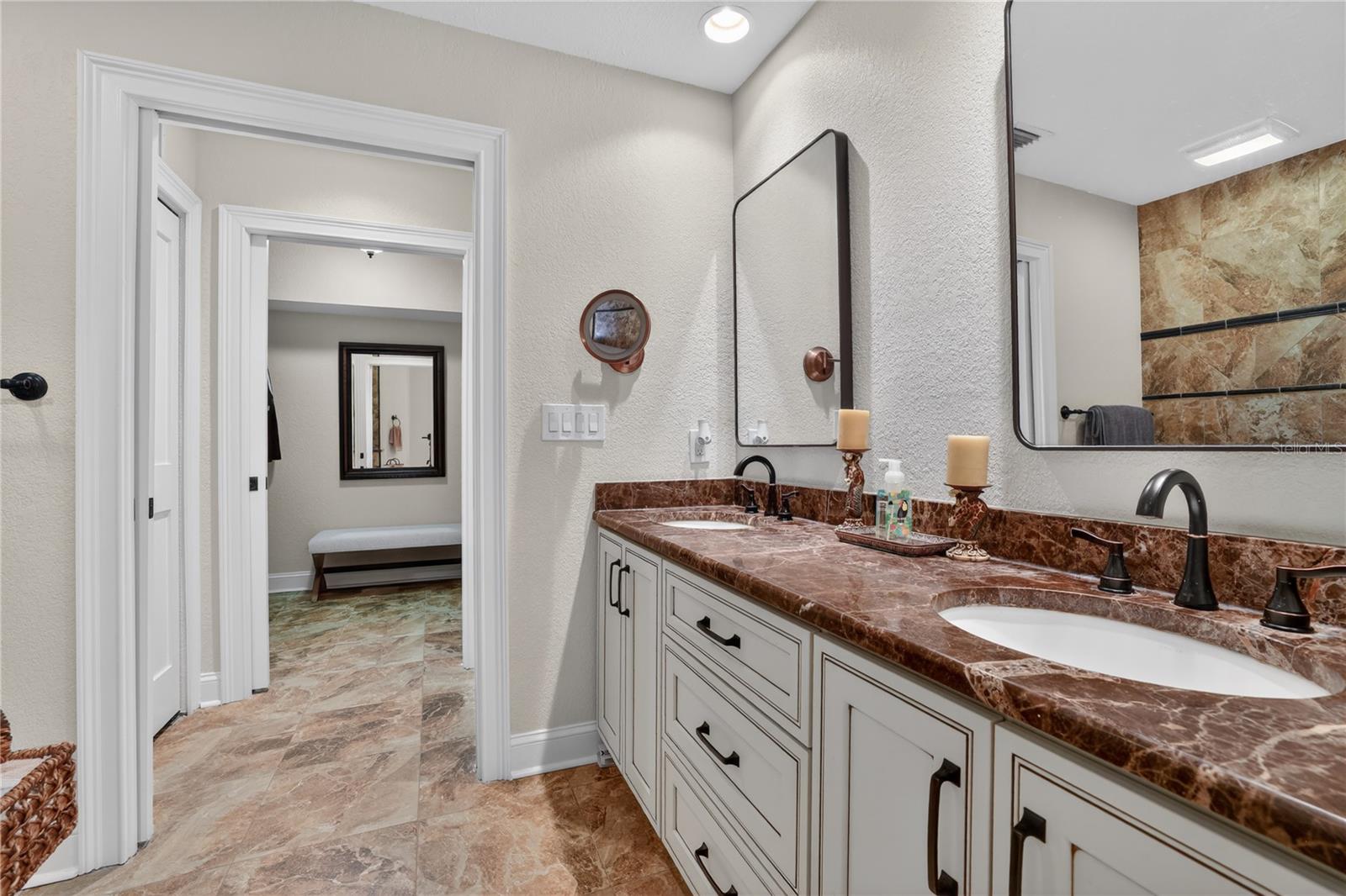 BRIGHTWATER BEACH ES - Residential