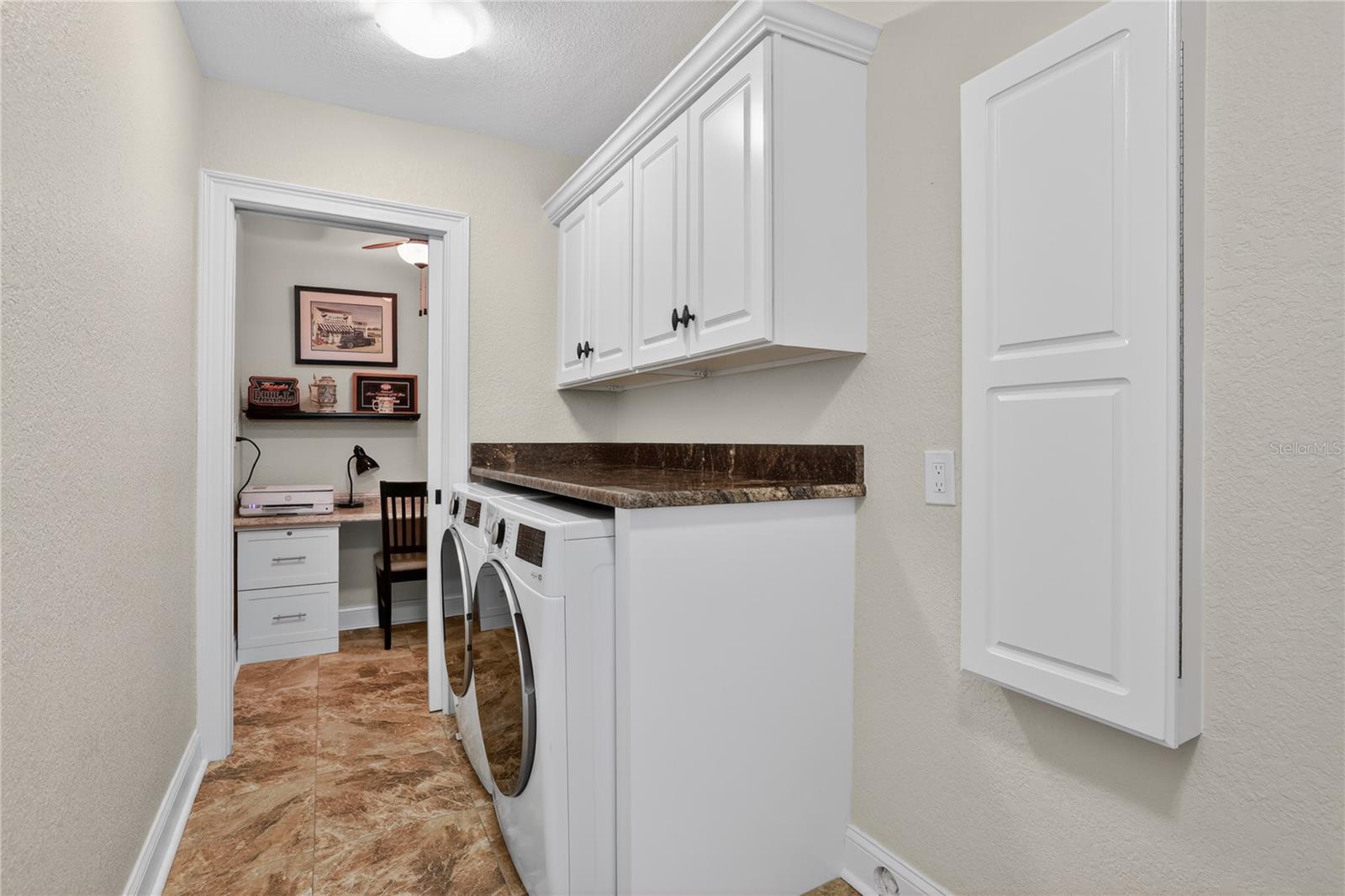 BRIGHTWATER BEACH ES - Residential