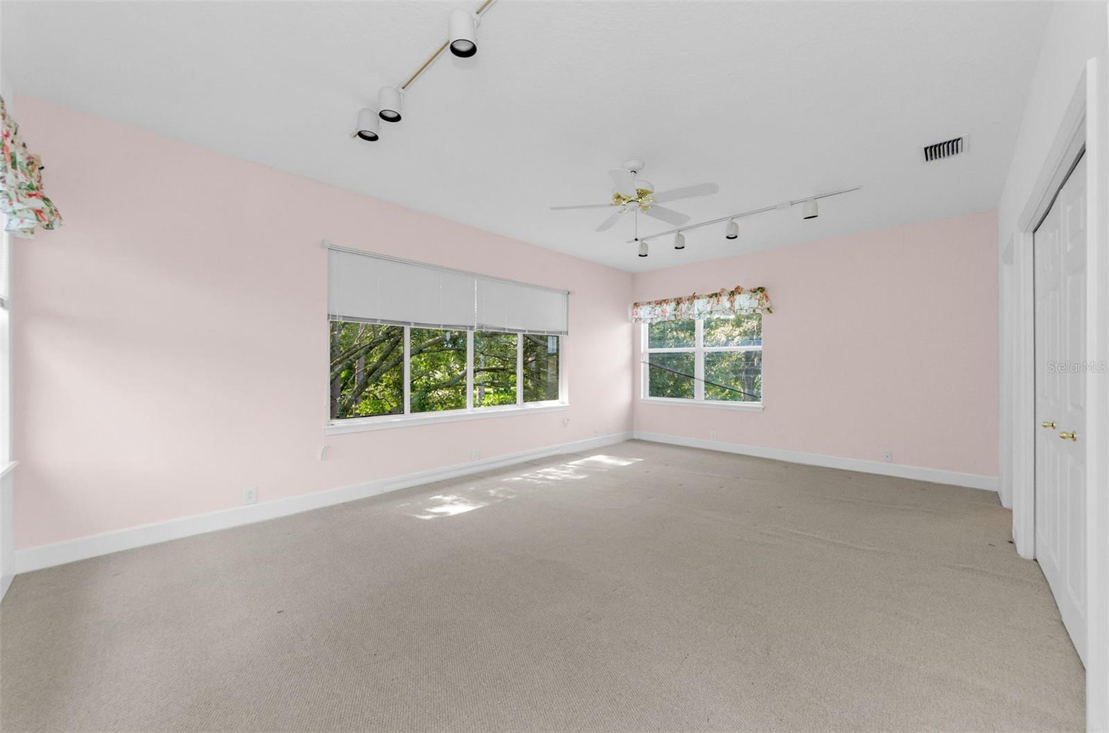 MYRTLE POINT PH 1 - Residential