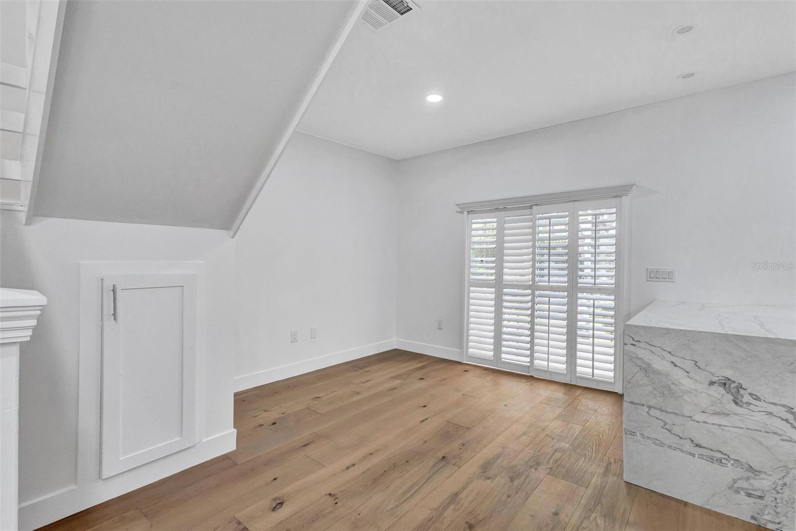 CAROLINA LANDINGS AT UNIVERSITY PLACE C - Residential