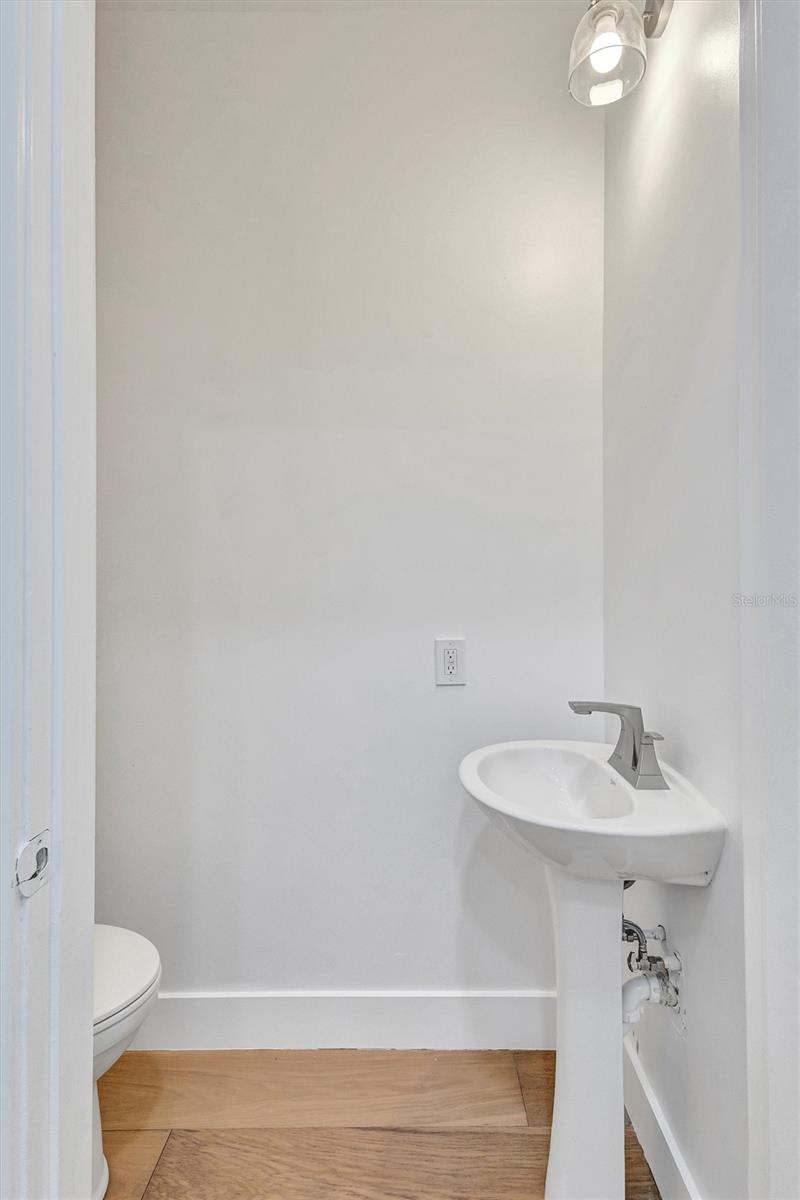 CAROLINA LANDINGS AT UNIVERSITY PLACE C - Residential