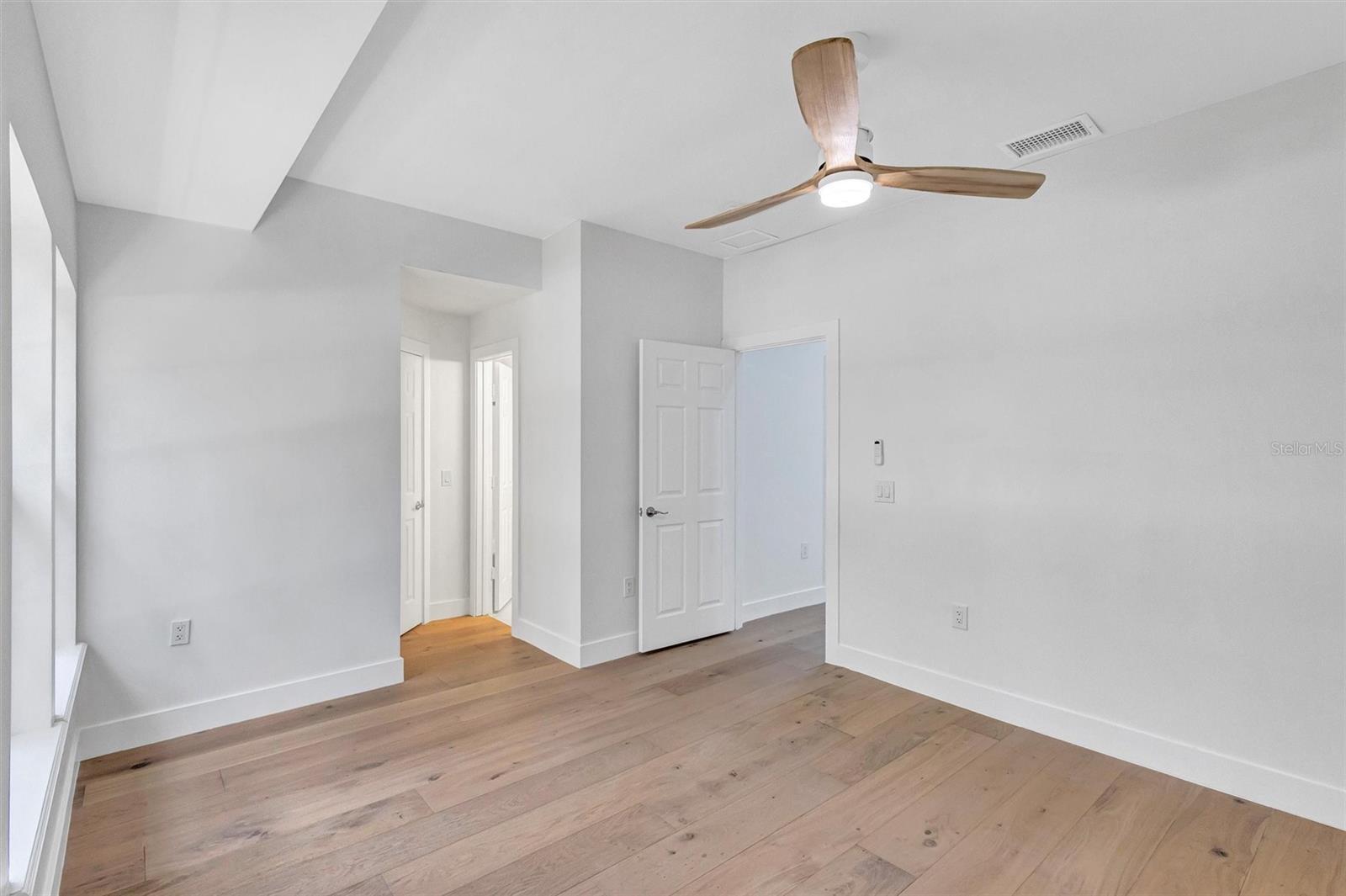 CAROLINA LANDINGS AT UNIVERSITY PLACE C - Residential