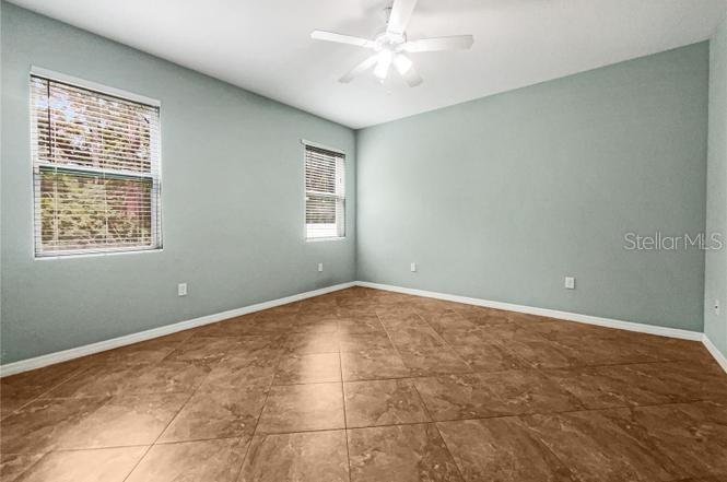 ACREAGE & UNREC - Residential Lease
