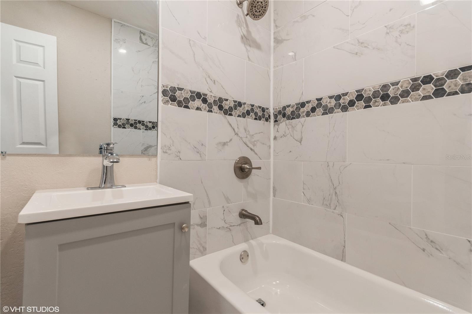 WASHINGTON SHORES 3RD ADD - Residential