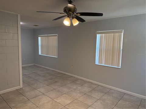 Tiny photo for 1009 Mccormack Street, Leesburg, FL 34748 (MLS # G5112286)