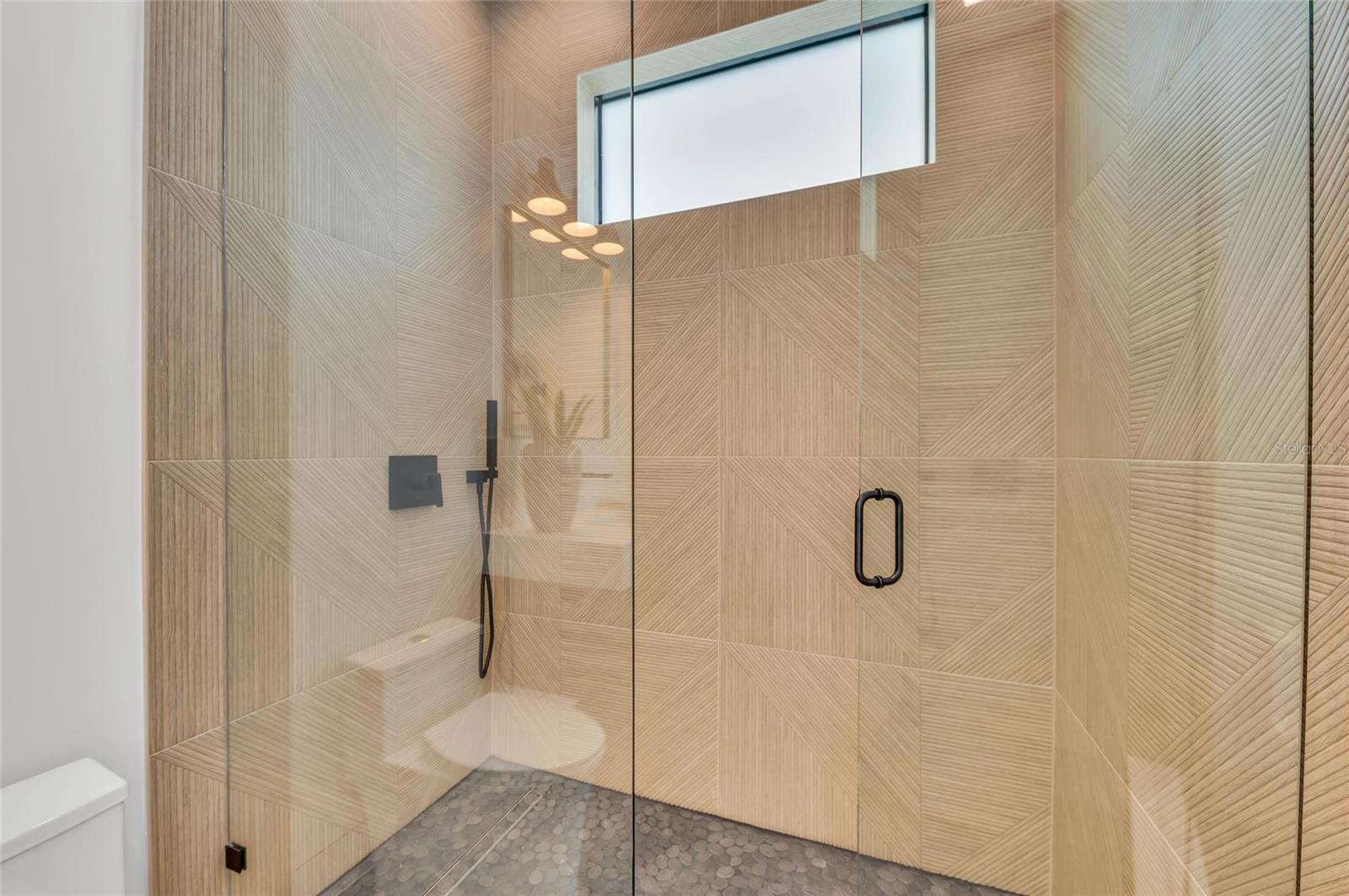 GROVE LAWN REP - Residential