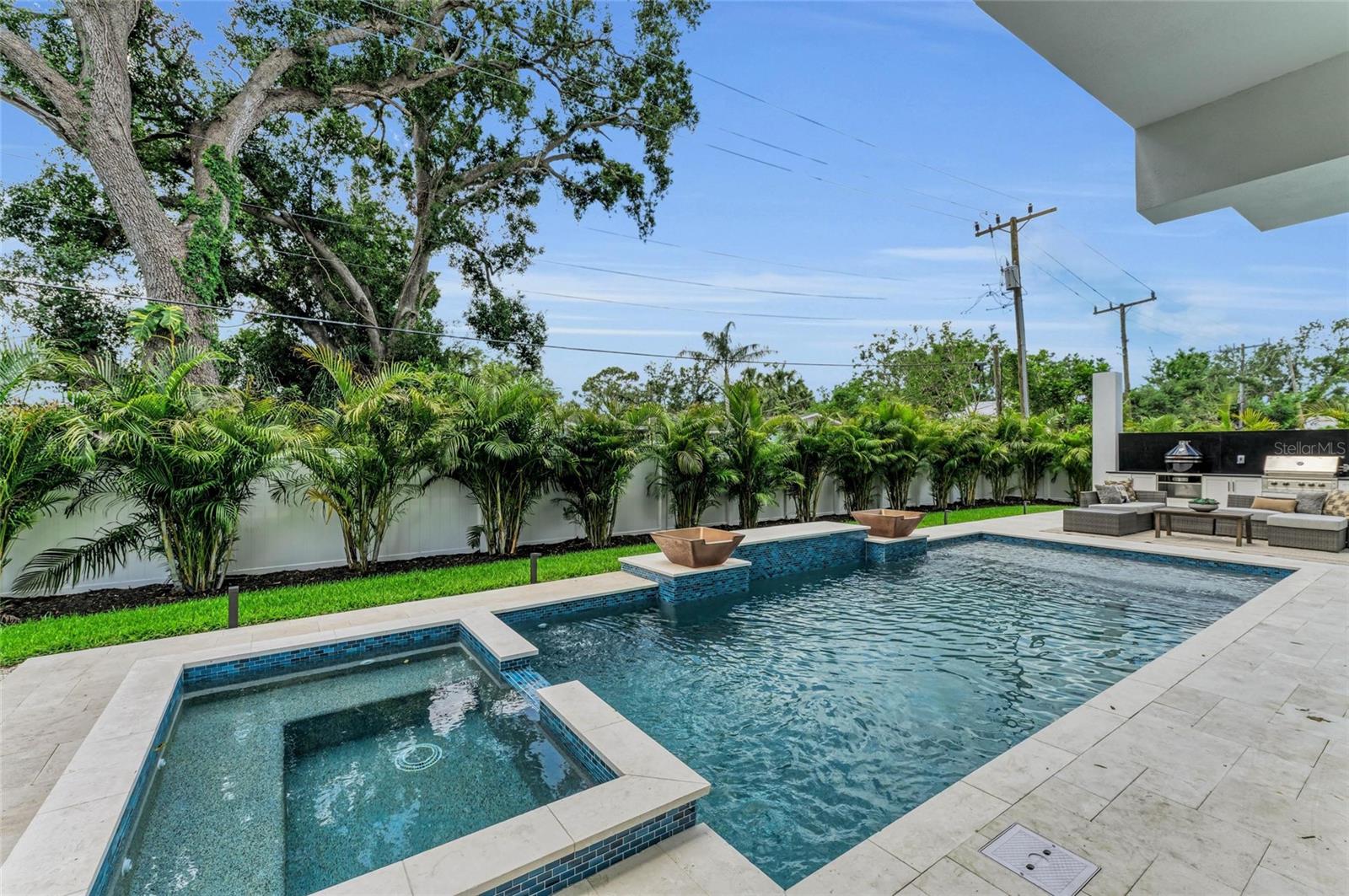 GROVE LAWN REP - Residential