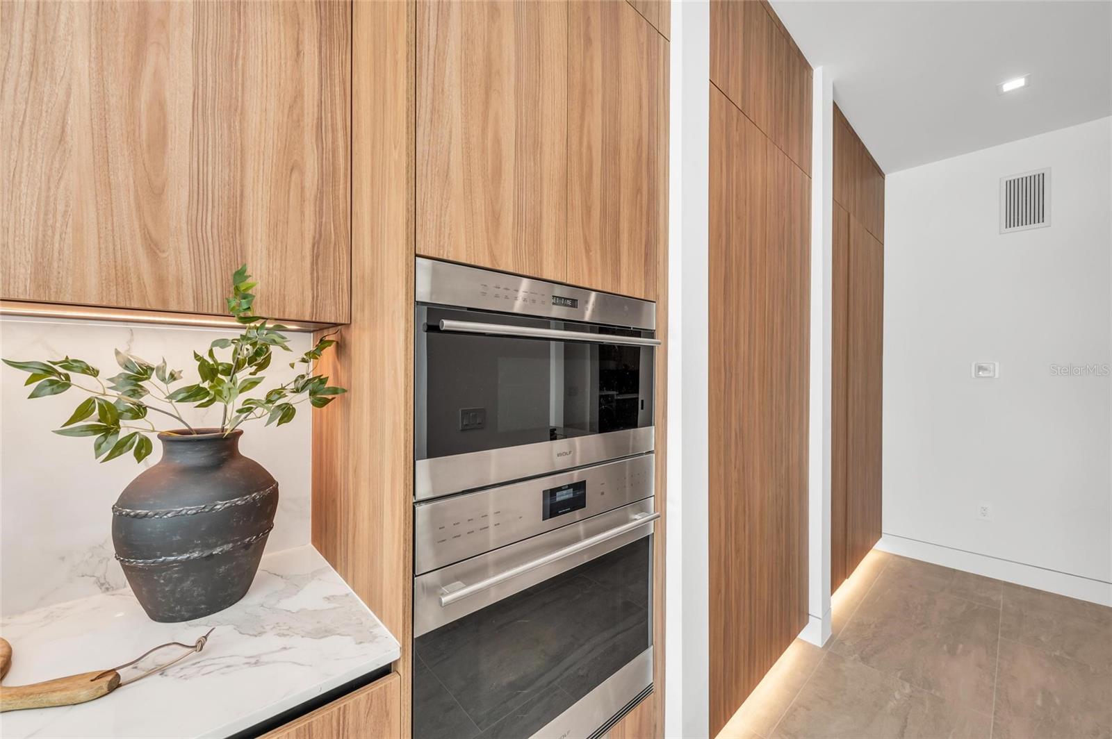 GROVE LAWN REP - Residential