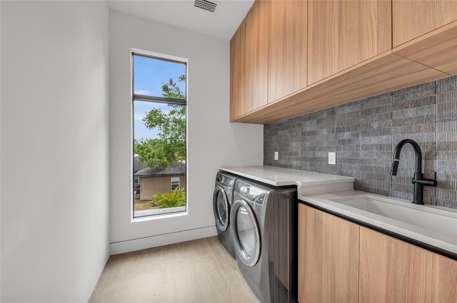 GROVE LAWN REP - Residential