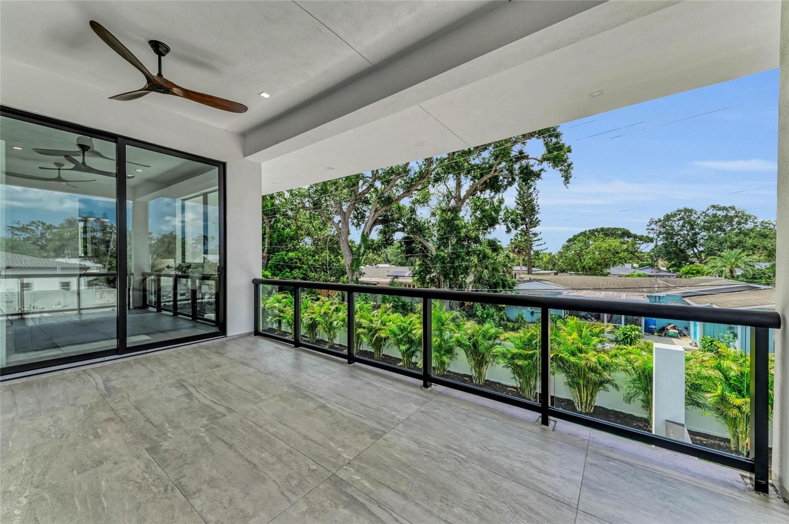 GROVE LAWN REP - Residential