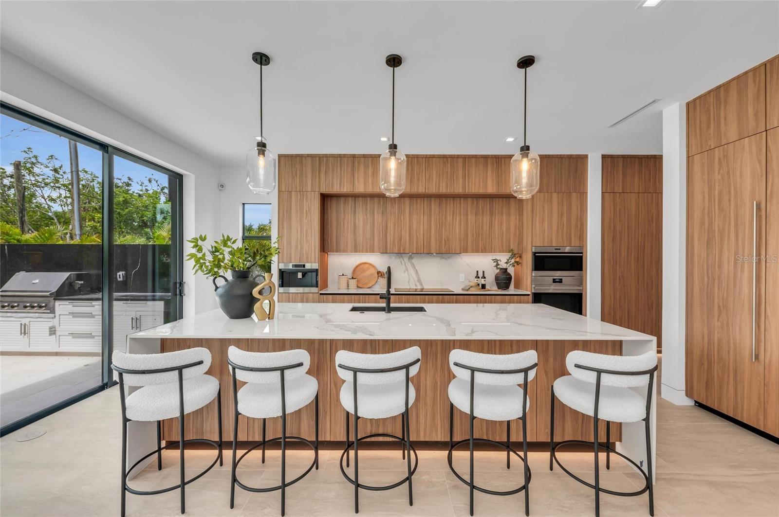 GROVE LAWN REP - Residential