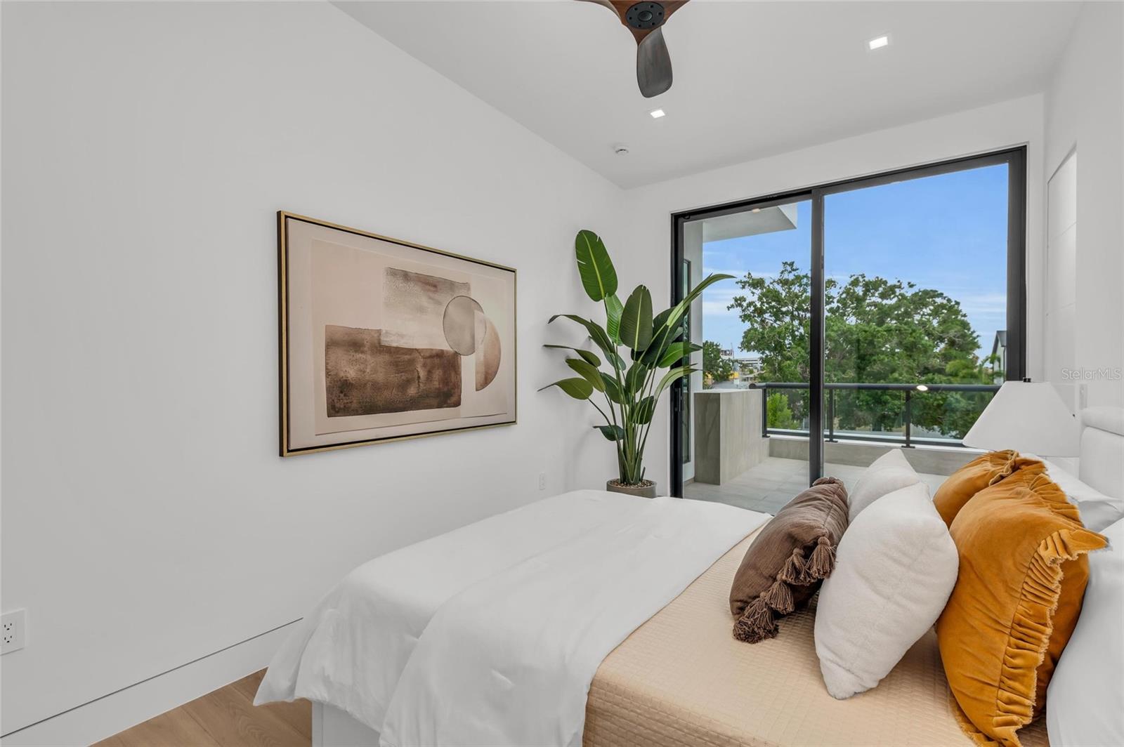 GROVE LAWN REP - Residential