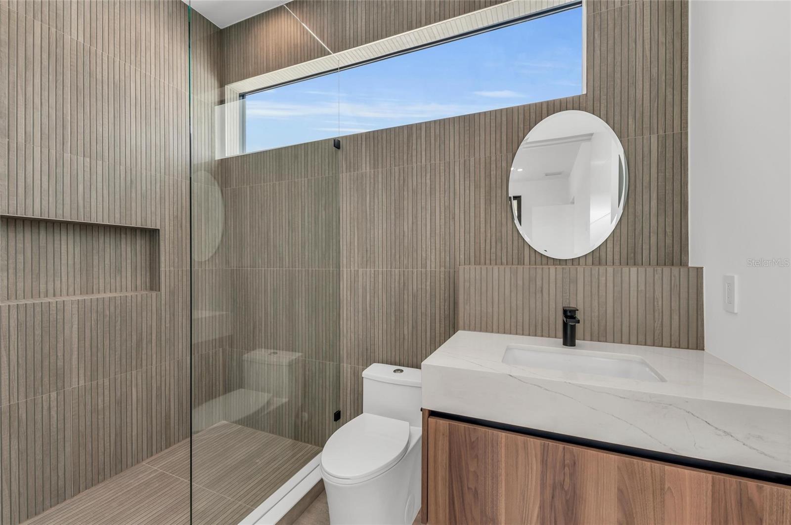 GROVE LAWN REP - Residential