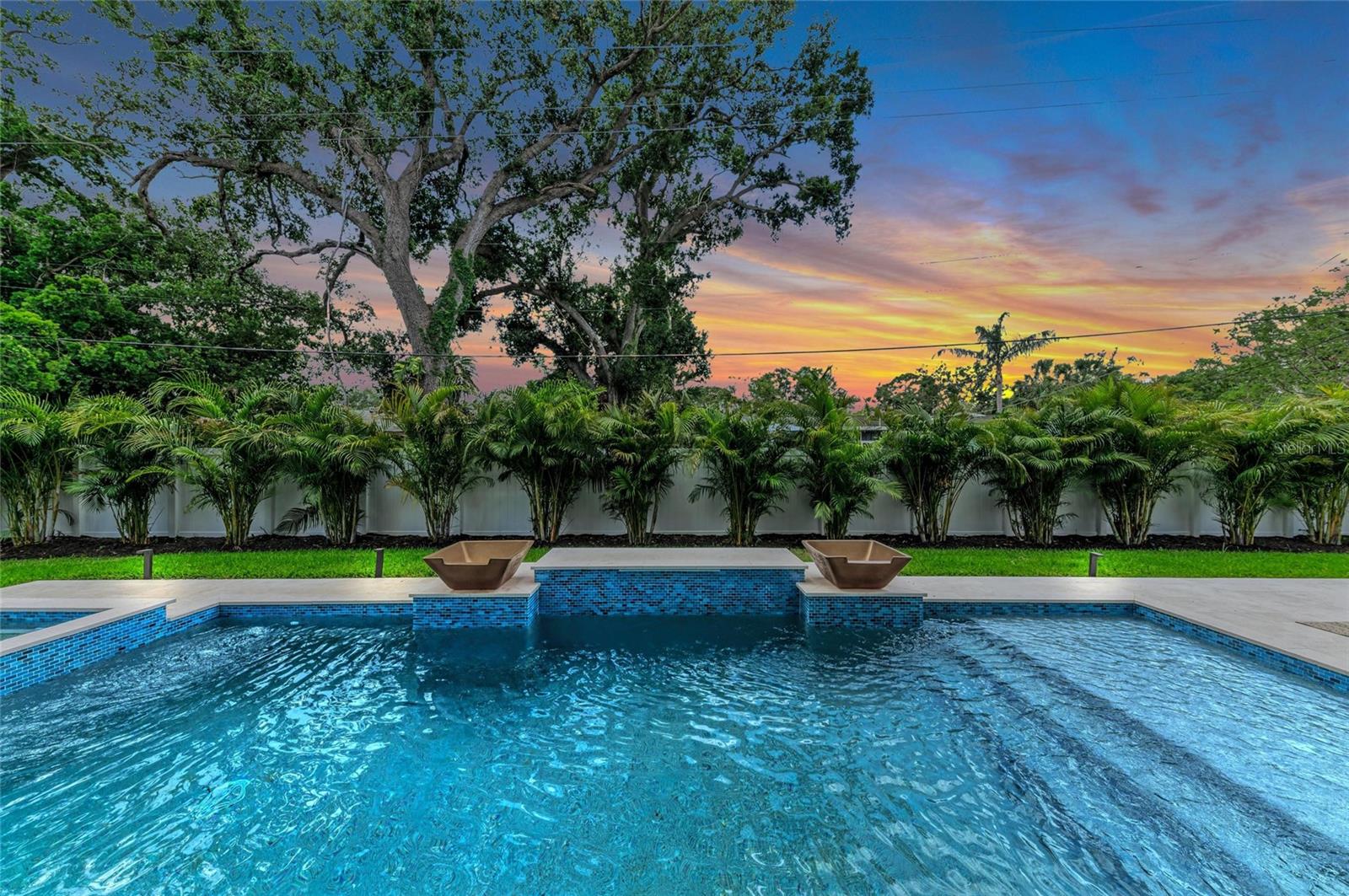 GROVE LAWN REP - Residential