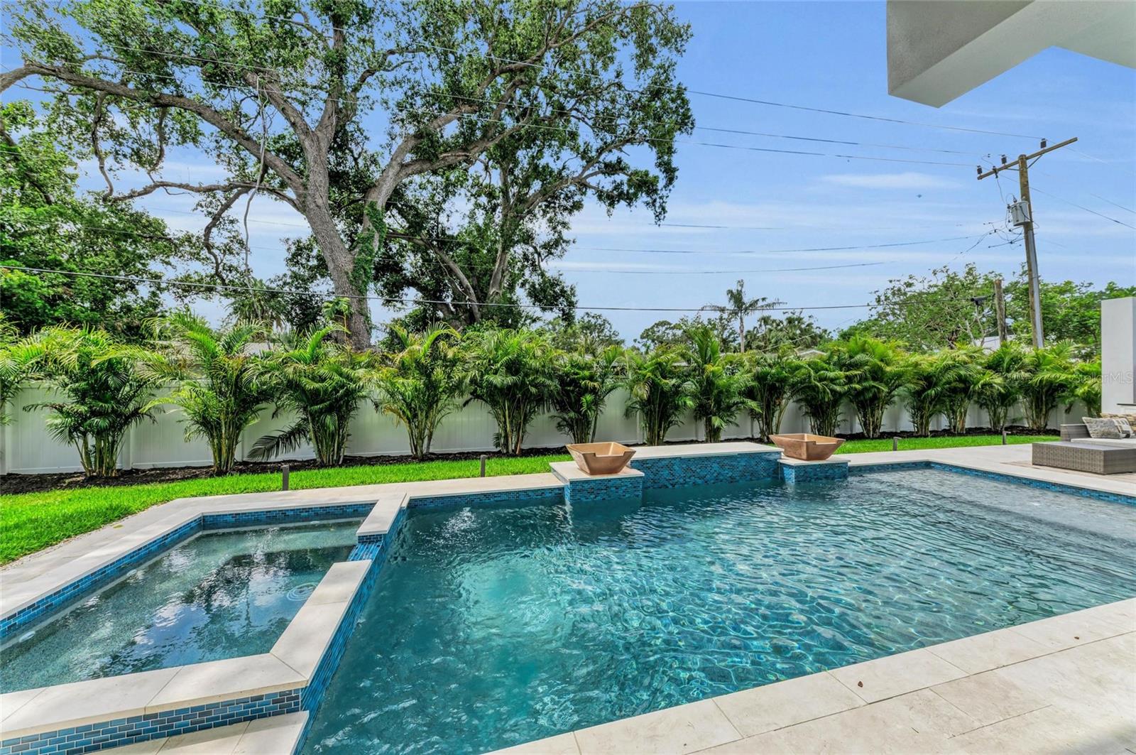 GROVE LAWN REP - Residential