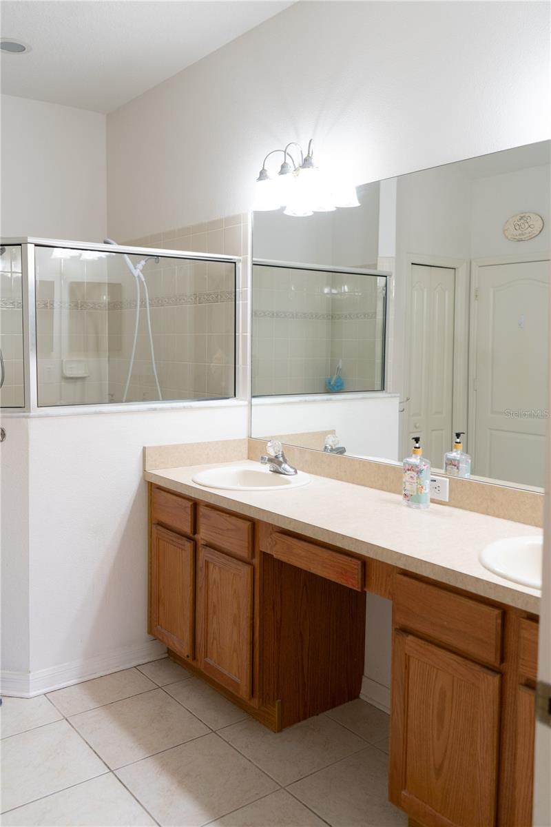 OAKSTEAD PRCL 08 - Residential