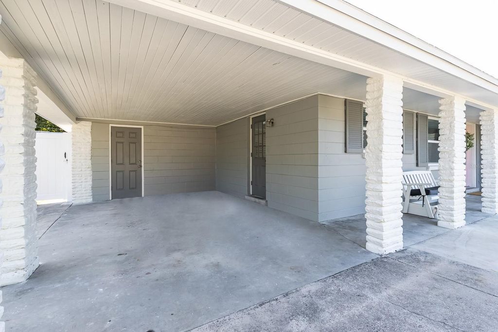 Photo of 1712 S Clark Avenue, Tampa, FL 33629 (MLS # TB8459286)
