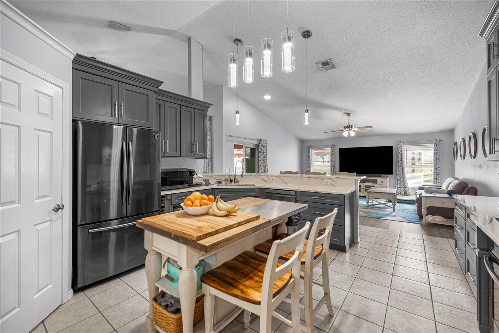 OCALA WATERWAY ESTATE - Residential