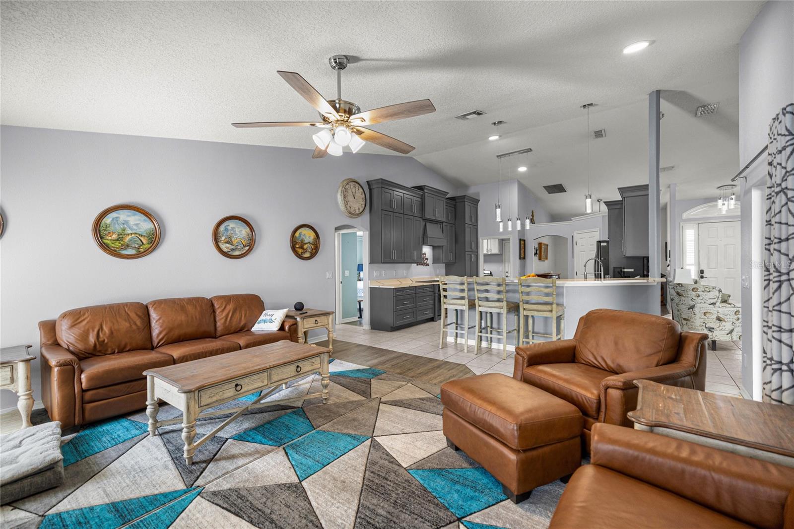 OCALA WATERWAY ESTATE - Residential