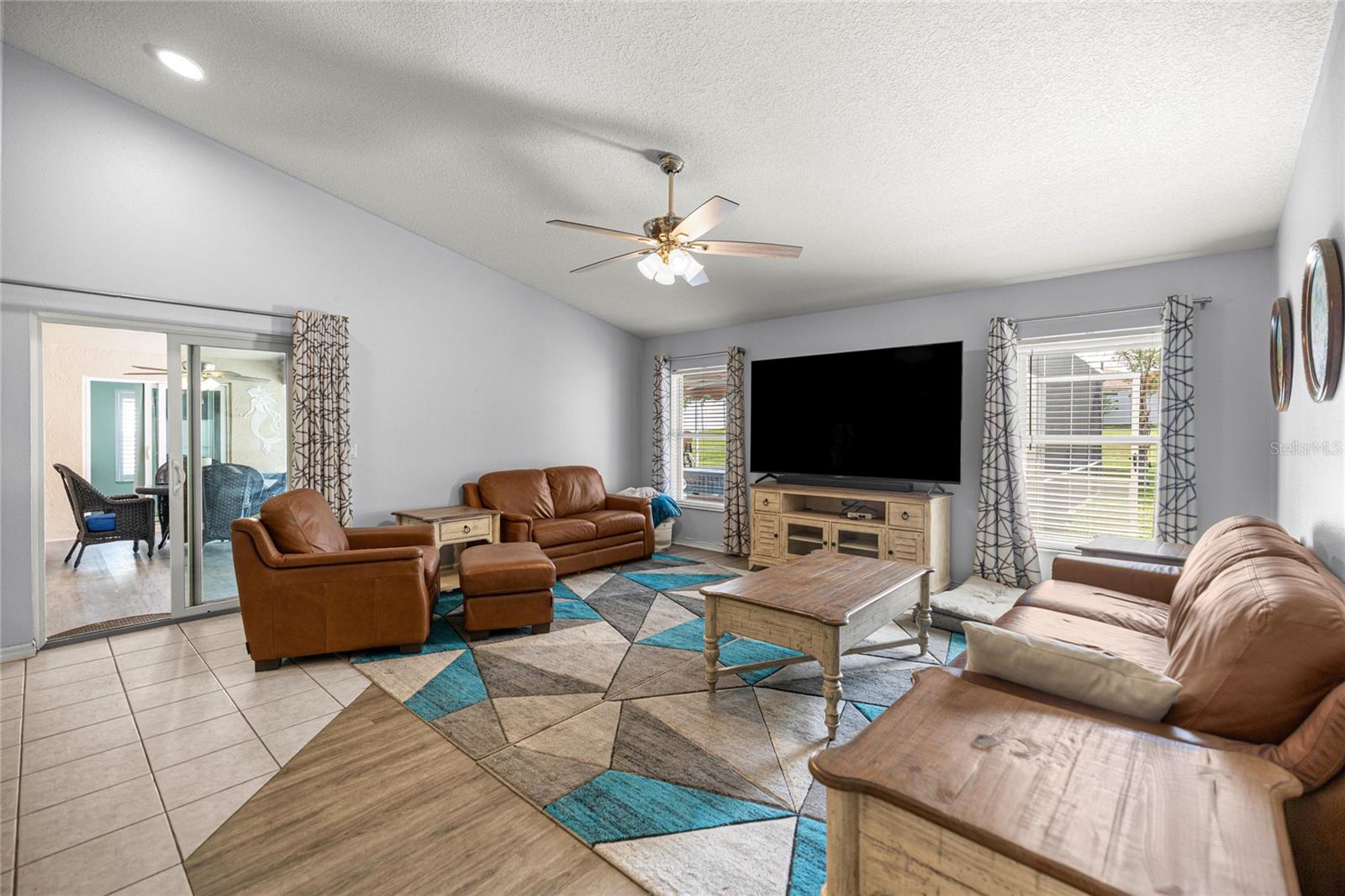 OCALA WATERWAY ESTATE - Residential